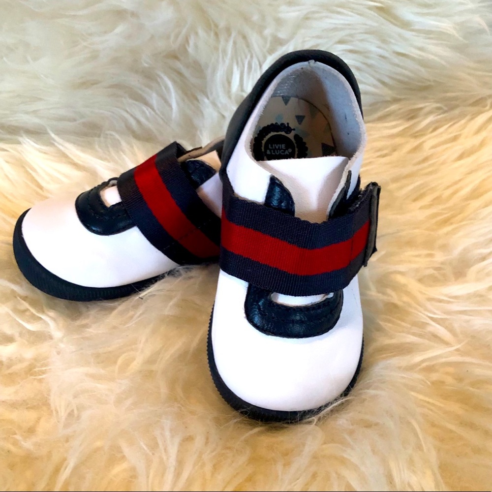 NWOT Livie and Luca Champ Unlined Sneaker!